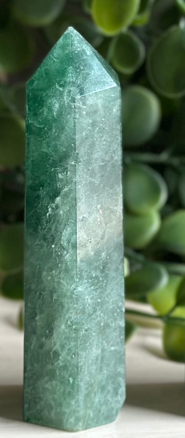 Green Strawberry Quartz | Tower