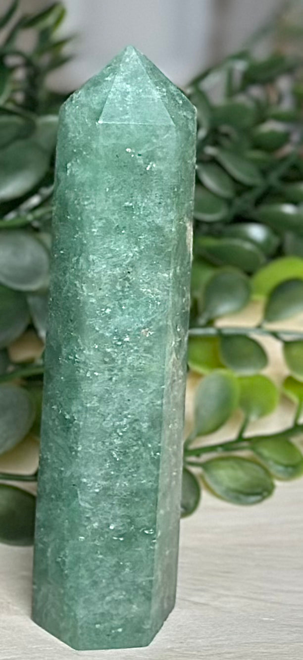 Green Strawberry Quartz | Tower