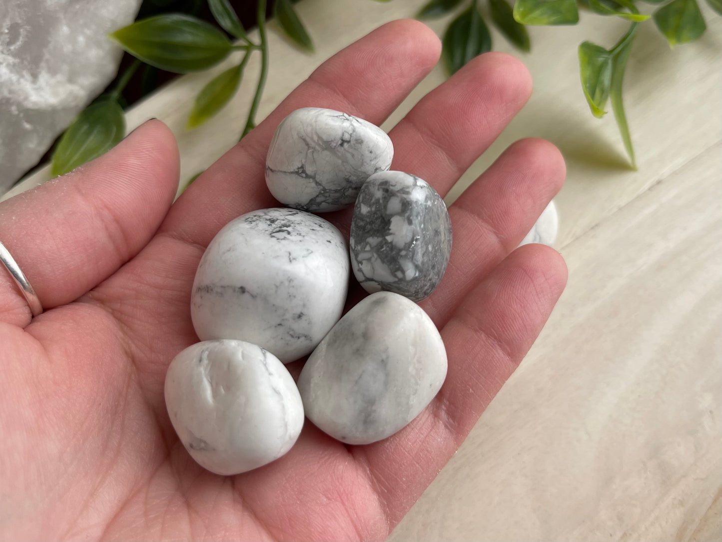 Howlite