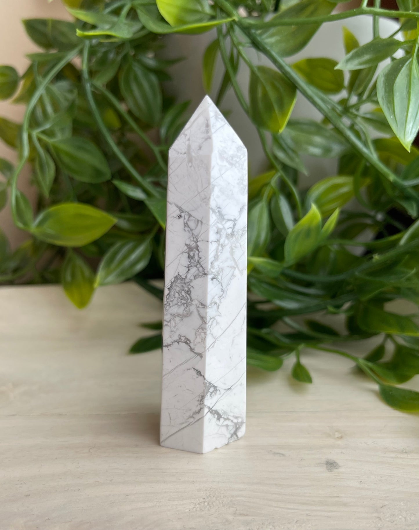 Howlite | Tower