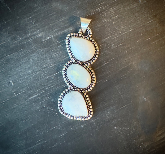 Selene | Moonstone Pendant