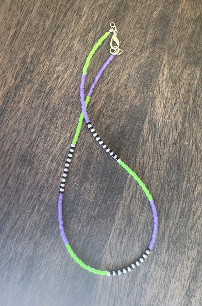 It's Showtime | Seed Bead Necklace