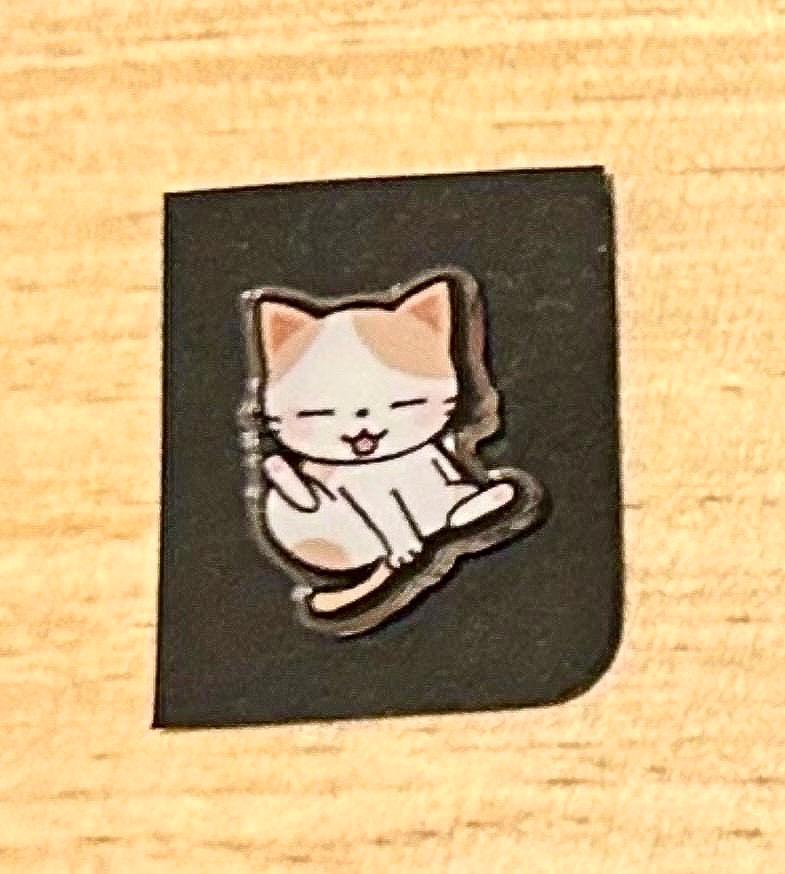 Sleepy Kitten Needle Minder - Mini Kitty Cat Magnetic Needle Minder