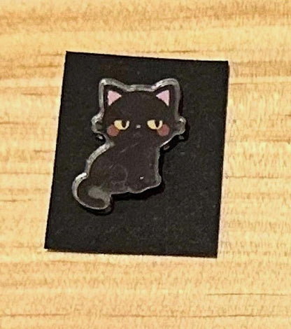 Sleepy Kitten Needle Minder - Mini Kitty Cat Magnetic Needle Minder