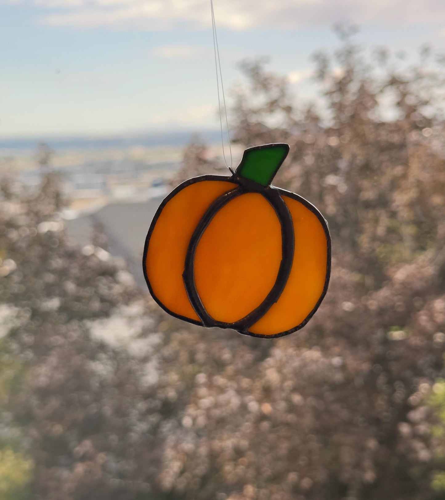 Stained Glass Pumpkin Suncatcher – Autumn Window Decor, Halloween Pumpkin Fall Gift