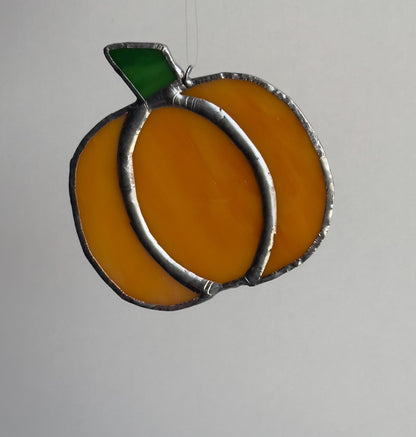 Stained Glass Pumpkin Suncatcher – Autumn Window Decor, Halloween Pumpkin Fall Gift