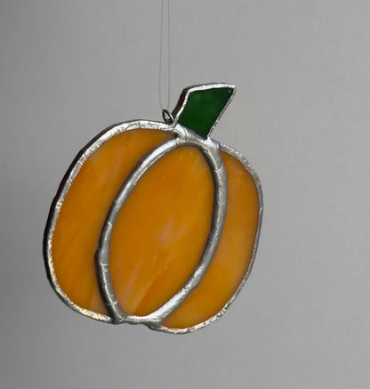 Stained Glass Pumpkin Suncatcher – Autumn Window Decor, Halloween Pumpkin Fall Gift