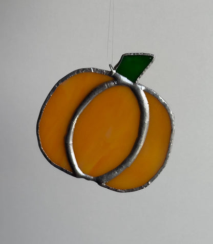 Stained Glass Pumpkin Suncatcher – Autumn Window Decor, Halloween Pumpkin Fall Gift