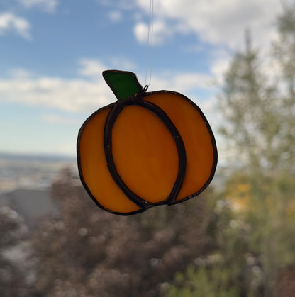 Stained Glass Pumpkin Suncatcher – Autumn Window Decor, Halloween Pumpkin Fall Gift